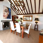 Villa Amazing Puerto Del Carmen 4 Bedrooms Seaside Private Pool And Stunning Mountain Views Lanzarote *