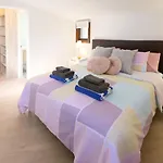 Villa Amazing Puerto Del Carmen 4 Bedrooms Seaside Private Pool And Stunning Mountain Views Lanzarote *